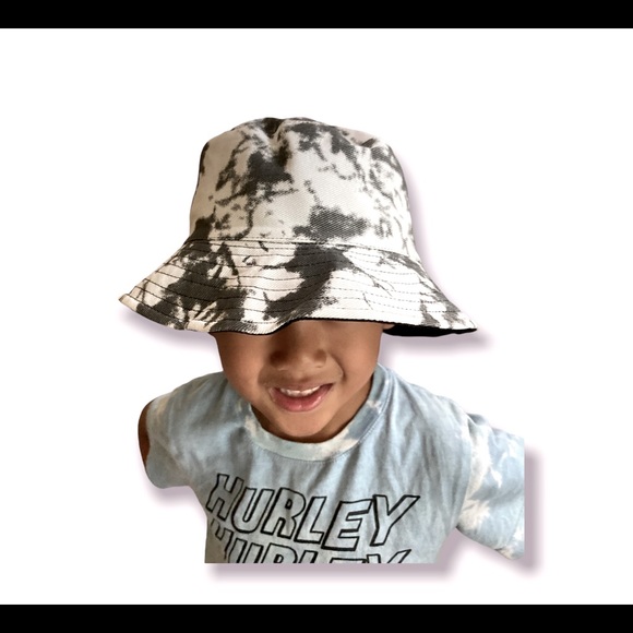 Tye Dye Reversible Bucket Hat BNWOT OSFM Unisex - Picture 3 of 5